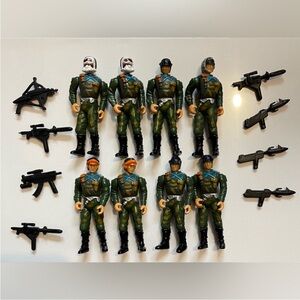 8 Desert Defender Action Figures (SGI, Sungold MFG. CO) 1980s. 4 inch.